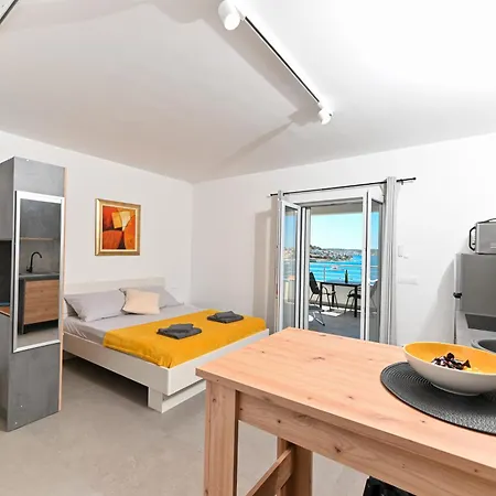 Apartment Lity Gray Podglavica