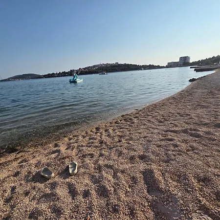 Lity Gray Διαμέρισμα Podglavica