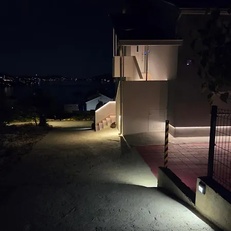 Apartmán Lity Gray Podglavica