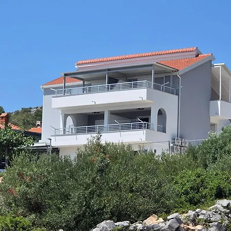 Apartmán Lity Gray Podglavica
