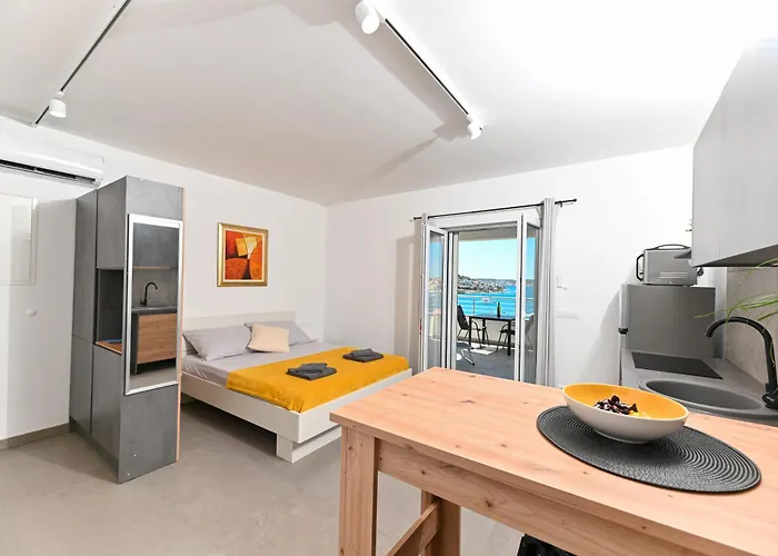 דירה Lity Gray Podglavica