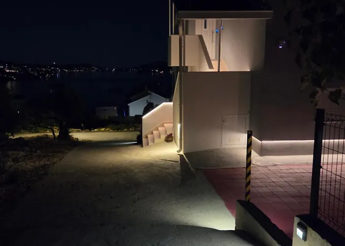 דירה Lity Gray Podglavica